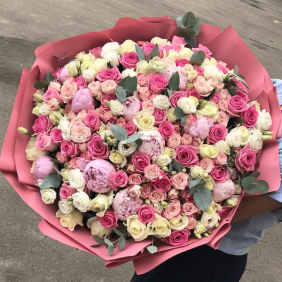  Antalya Florist Big Soft Bouquet Spray Rose Lisianthus Pink White Rose