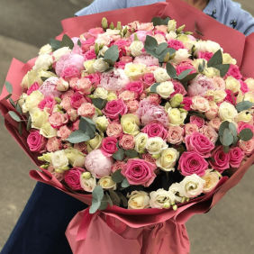  Antalya Florist Big Soft Bouquet Spray Rose Lisianthus Pink White Rose