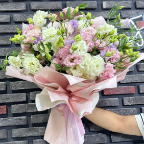  Antalya Flower Delivery Large Mixed Eastoma Lisianthus Bouquet