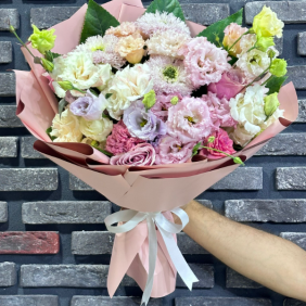  Antalya Florist Pink White Lisianthus Rose Bouquet